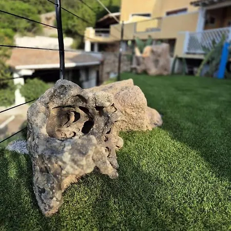 Con Terrazza E Natura A Due Passi Dal Mare
