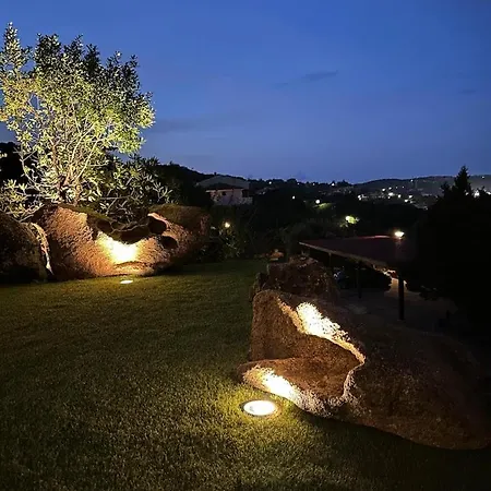 Con Terrazza E Natura A Due Passi Dal Mare